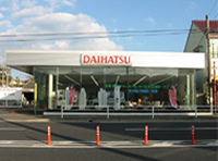 北九州ダイハツ販売㈱ 京都店
